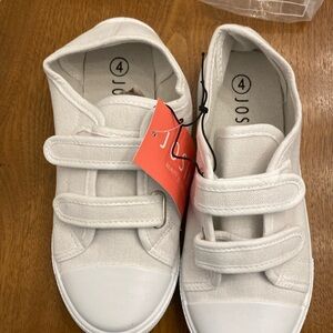 Josiny White Big Girl Canvas Sneakers‎ with two Straps